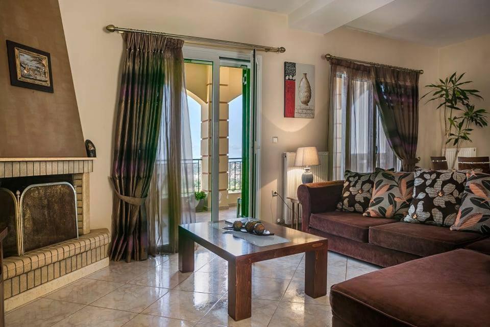 Апартаменти La Casa Di Lena Аргостоліон Екстер'єр фото